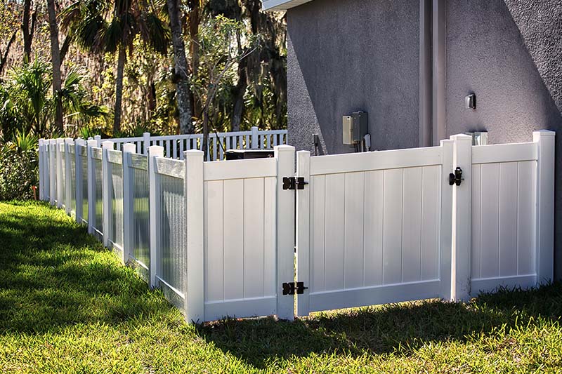 Vinyl Fencing
